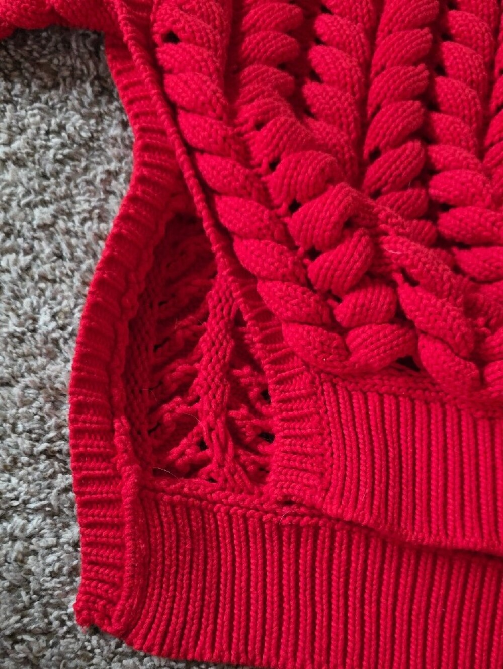 Chunky Cable Knit Sweater - Red - Picture 4 of 5